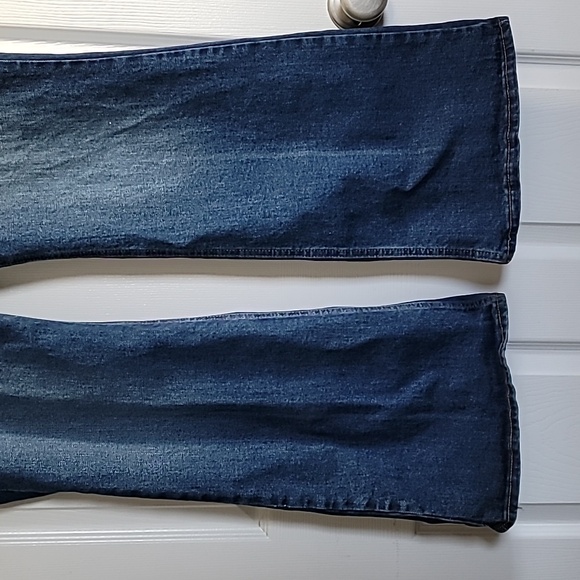 Old Navy sz 20 Flare - Picture 3 of 6